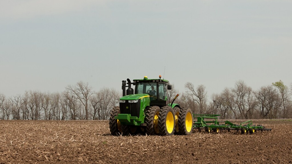 Tractor 9420R en campo.