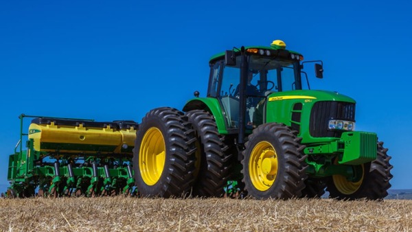 Tractor 6170J de 170 hp
