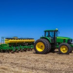 Vista lateral Tractor 6190J.