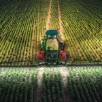 Pulverizadora Autopropulsada M4030 en campo.